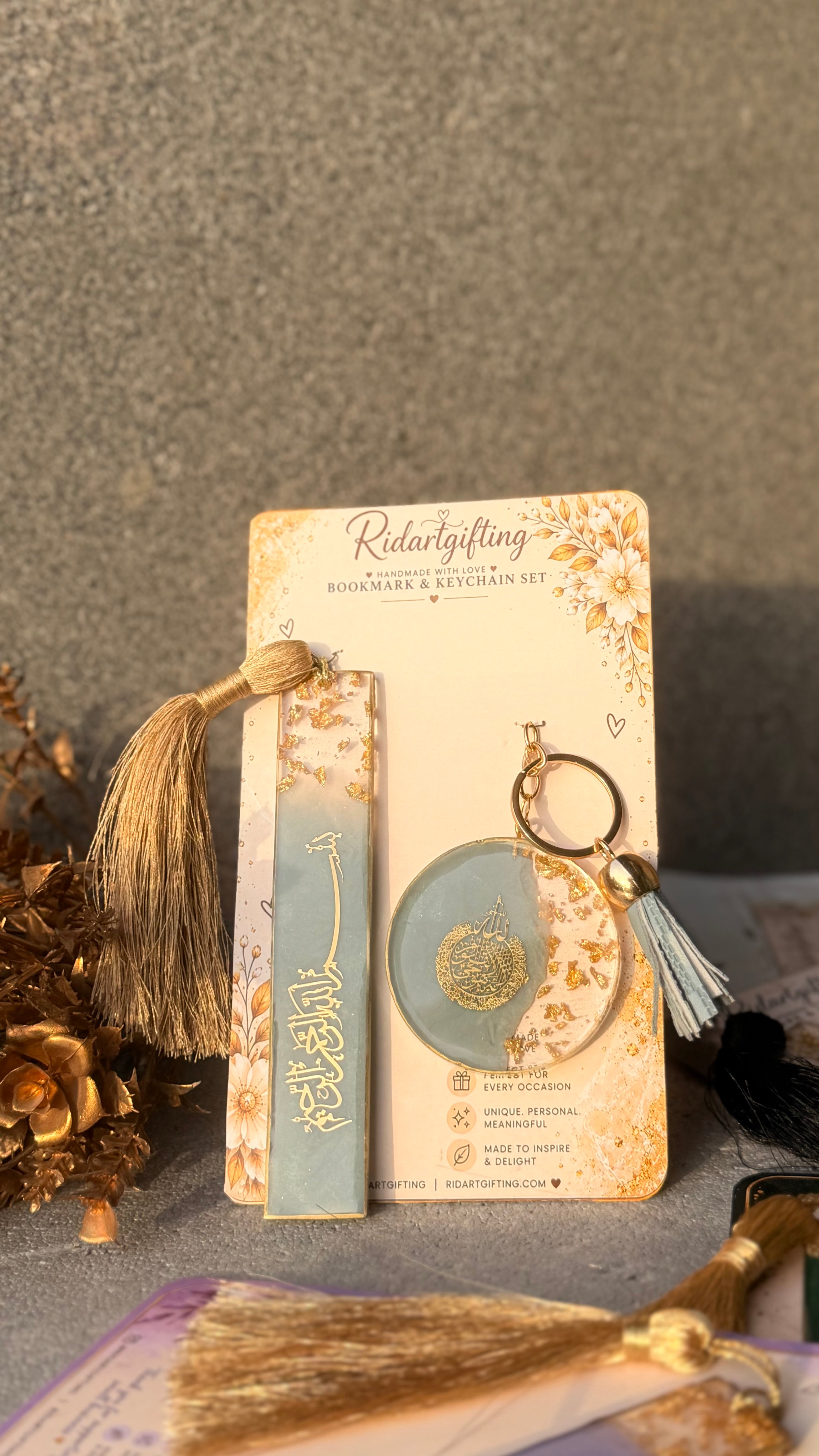 Resin bookmark and keychain
