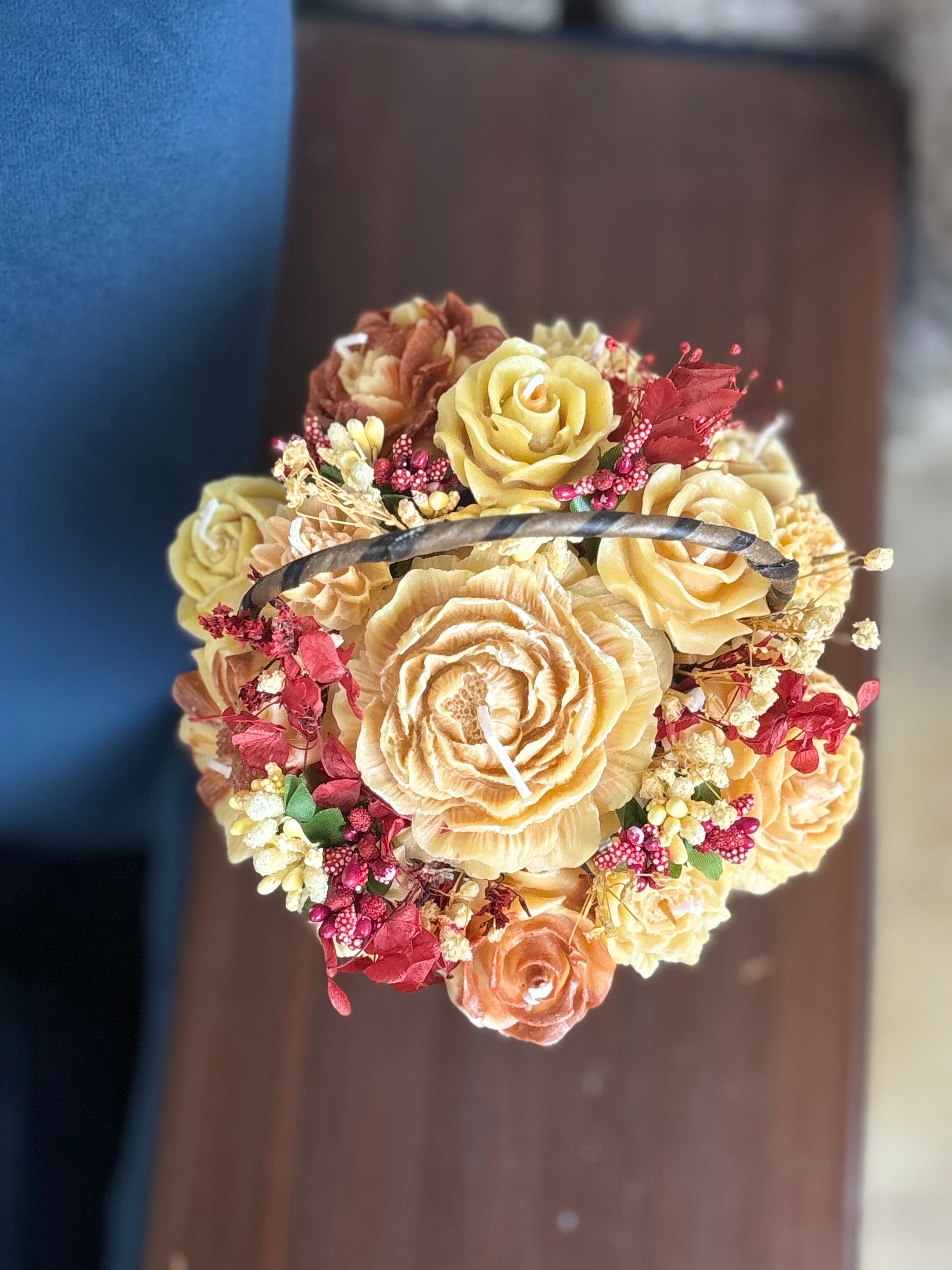 Handmade Scented Candle Bouquet Basket – Elegant Home Décor & Gift