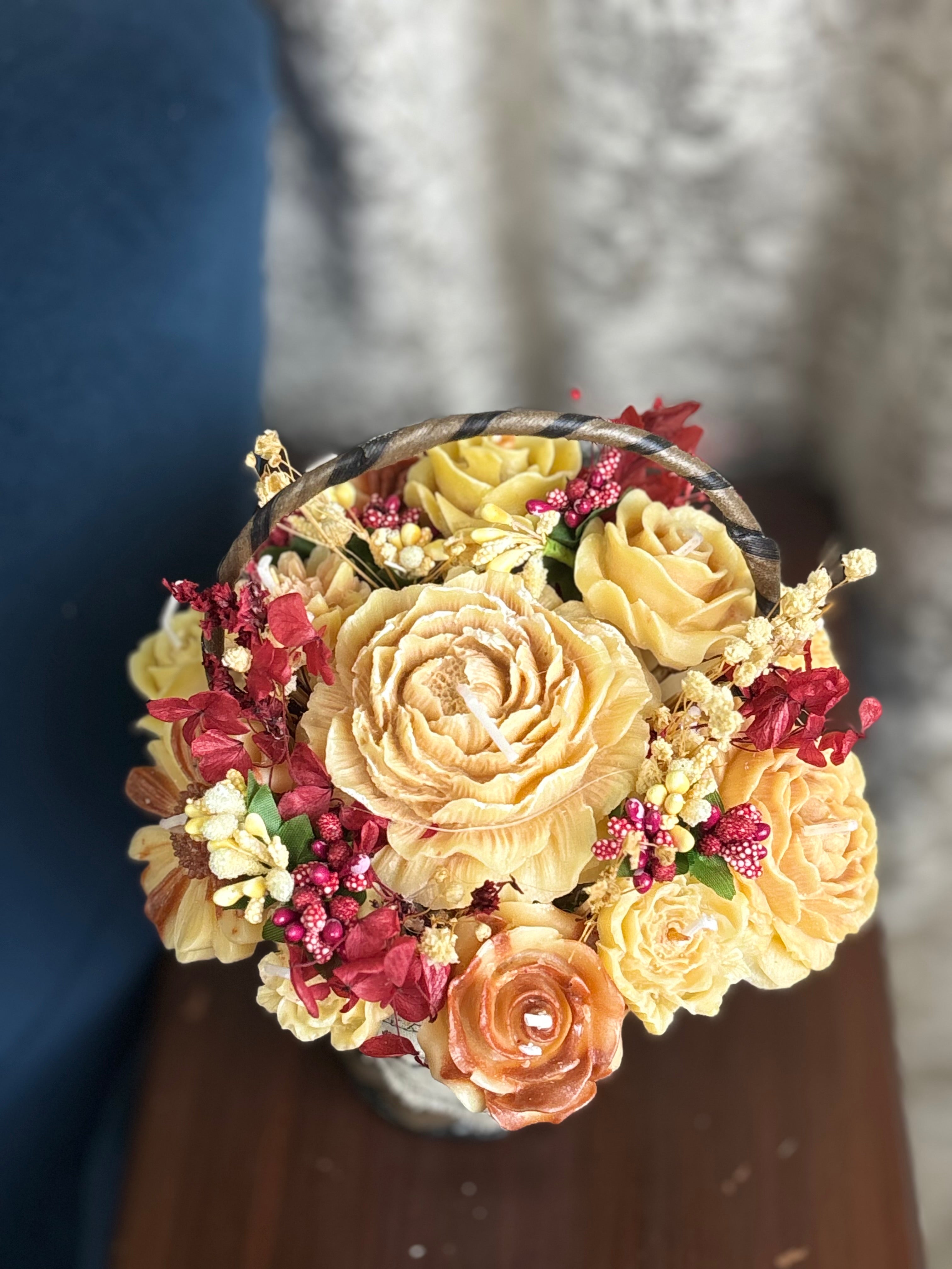 Handmade Scented Candle Bouquet Basket – Elegant Home Décor & Gift