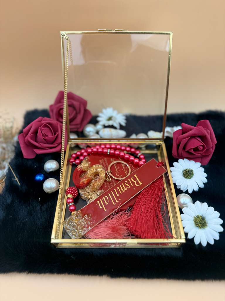 Ramadan Deluxe Gift Box with Carhang + Bookmark/Tasbeeh + Islamic Phrases/Alphabet Keychain