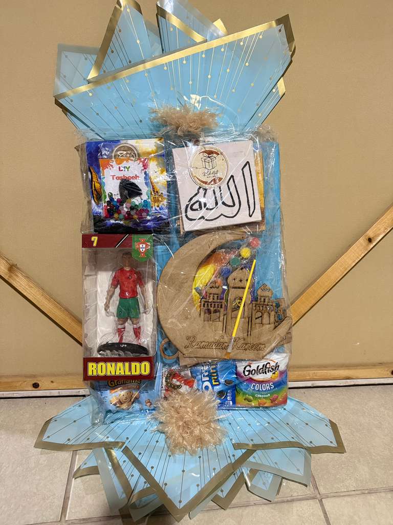 Customized Toufee Bouquet for Kids - Personalized Sweet Gift