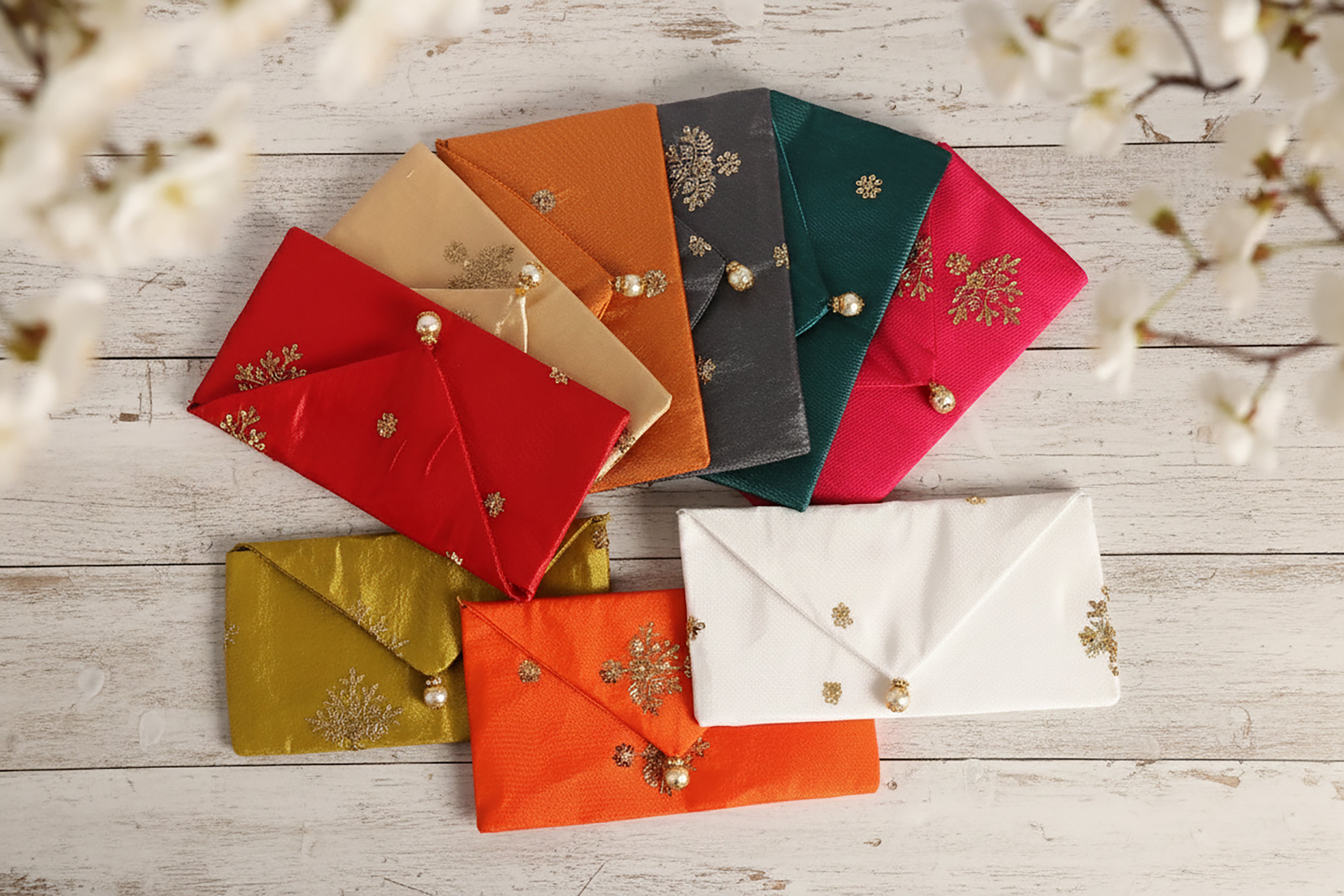 Silk Eidi Envelopes - Luxury Eid Gifting